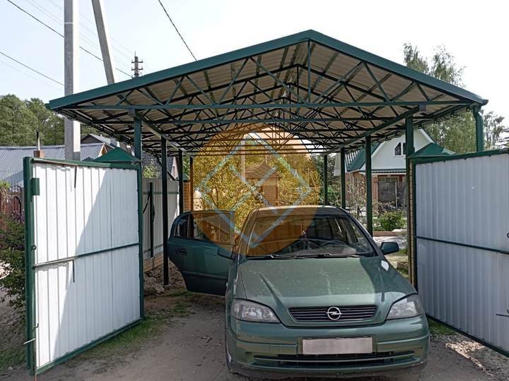 двускатный навес для одного автомобиля