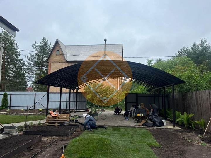 навес для трех и более автомобилей