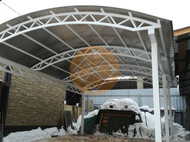 арочный навес для одного автомобиля