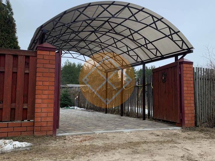 арочный навес для одного автомобиля