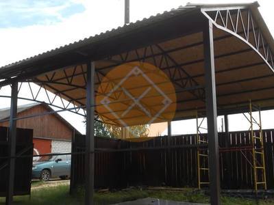 Дачный навес из профнастила для автомобиля