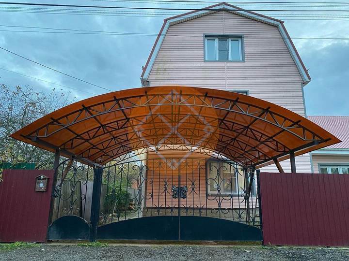 навес из поликарбоната